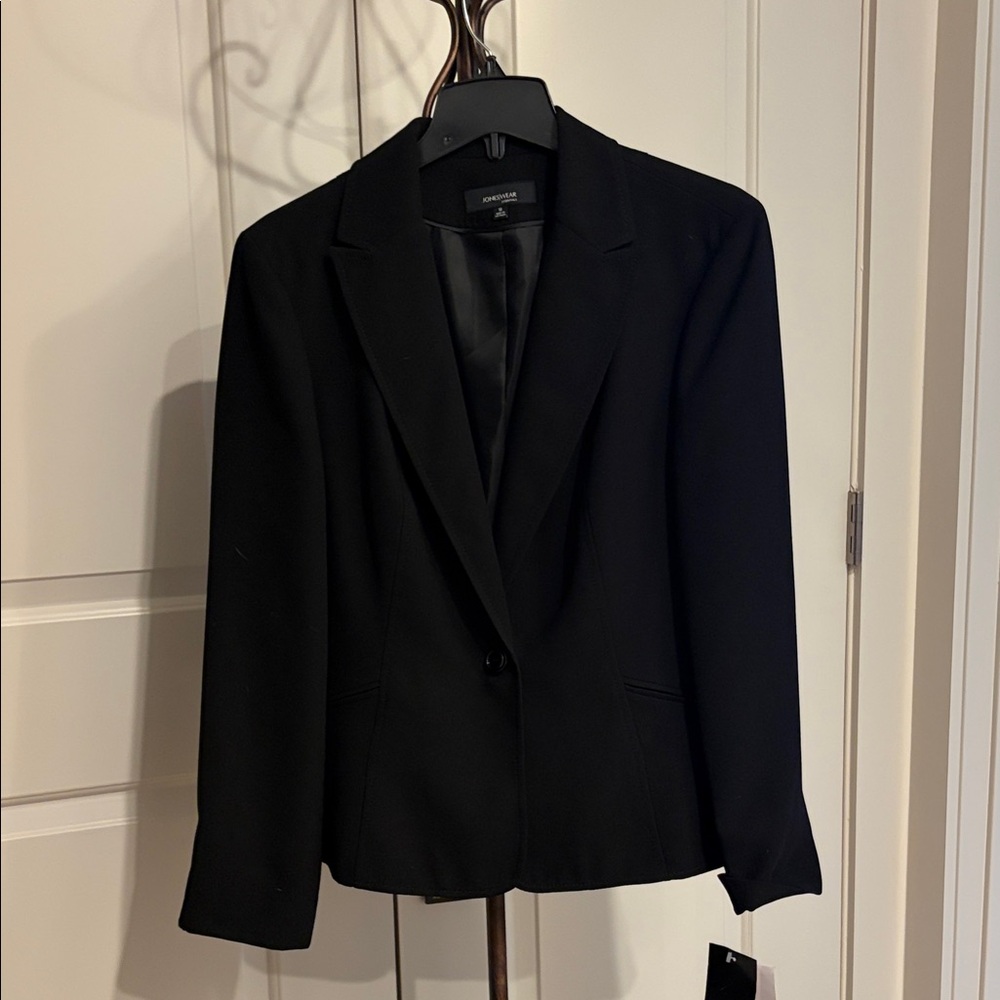 Jones Wear Essentials Black Jacket